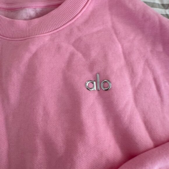 ALO YOGA Pink Cropped Fleece Size M - Picture 2 of 6